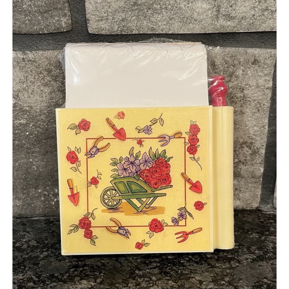 Vintage Fridge Magnetic Floral Note Holder w/Pen & Pad Plastic Sealed Gardening